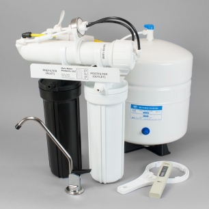 Black & White Reverse Osmosis Unit